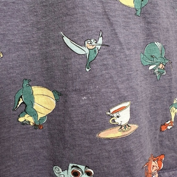 Our Universe Disney Box Lunch Exclusive Women’s L Princess Companions T-Shirt - Picture 3 of 4